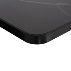 •Αυτή η επιφάνεια έχει μονταριστεί επάνω σε μια πλάκα από plywood (κόντρα-πλακέ θαλάσσης